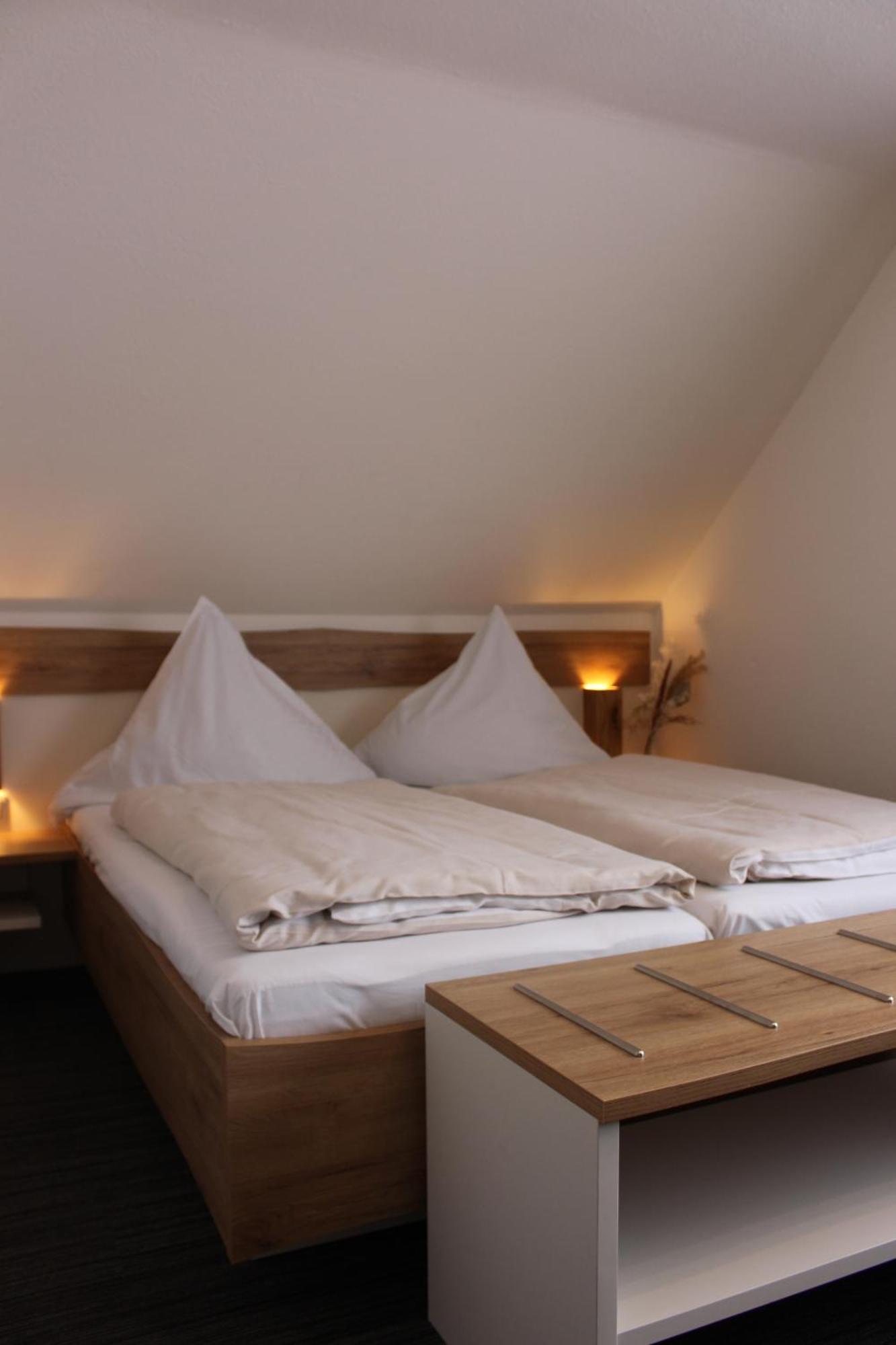 Hotel Berghof Wasserkuppe & Gaestehaus Fuldaquelle Gersfeld Esterno foto
