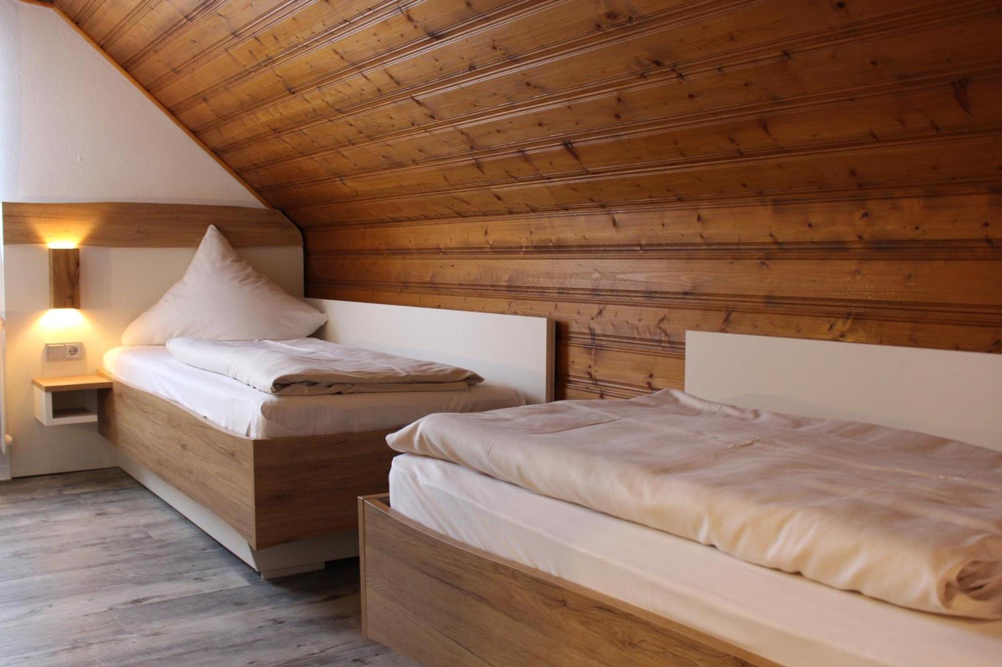 Hotel Berghof Wasserkuppe & Gaestehaus Fuldaquelle Gersfeld Esterno foto